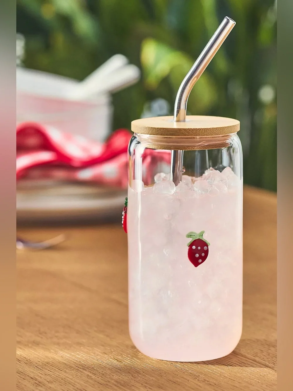 Anthropologie . Icon Juice Glass Tumbler with Lid Icon Juice Glass Large Tumbler